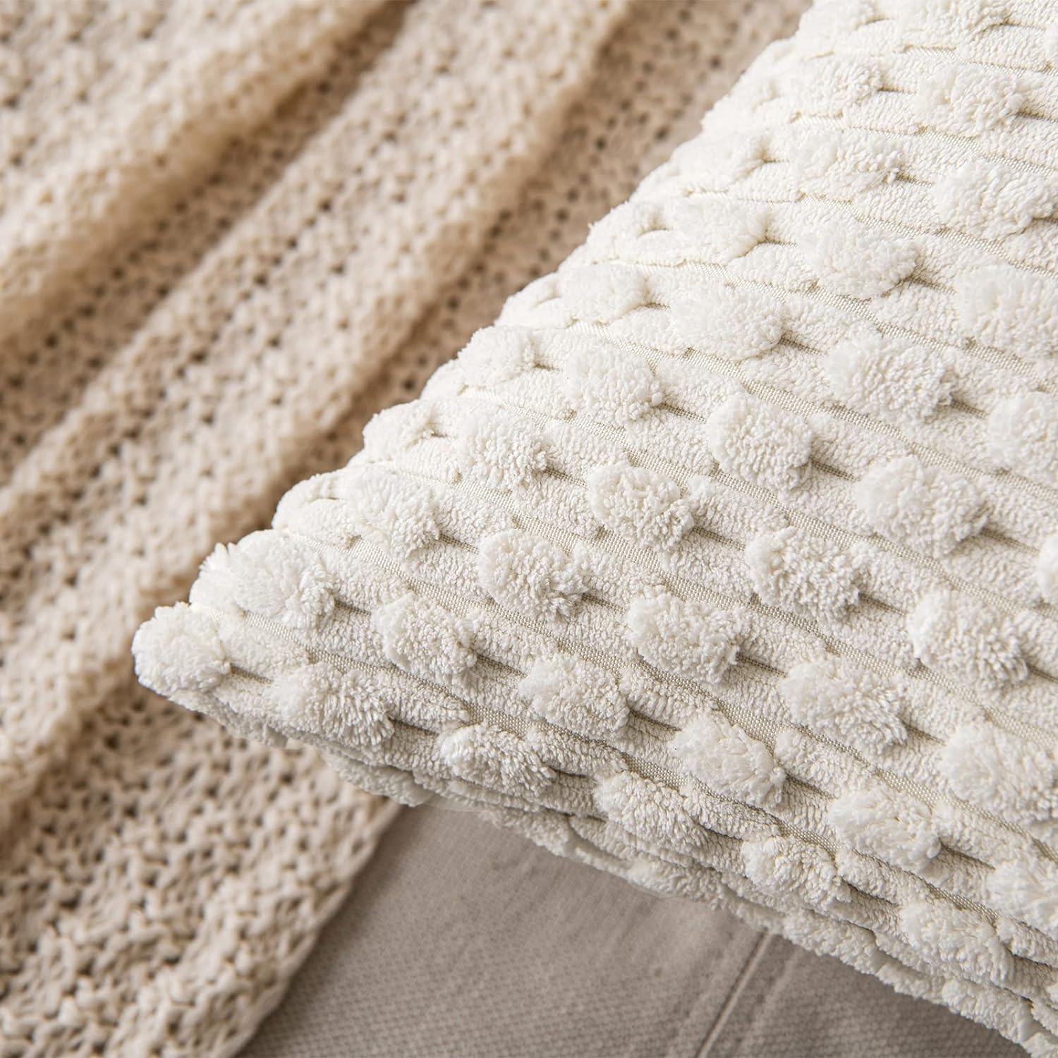 ลายโยนหมอน 18x18 นิ้ว Beige Bo - Pillow Insert 18X18 บทวิจารณ์และราคา