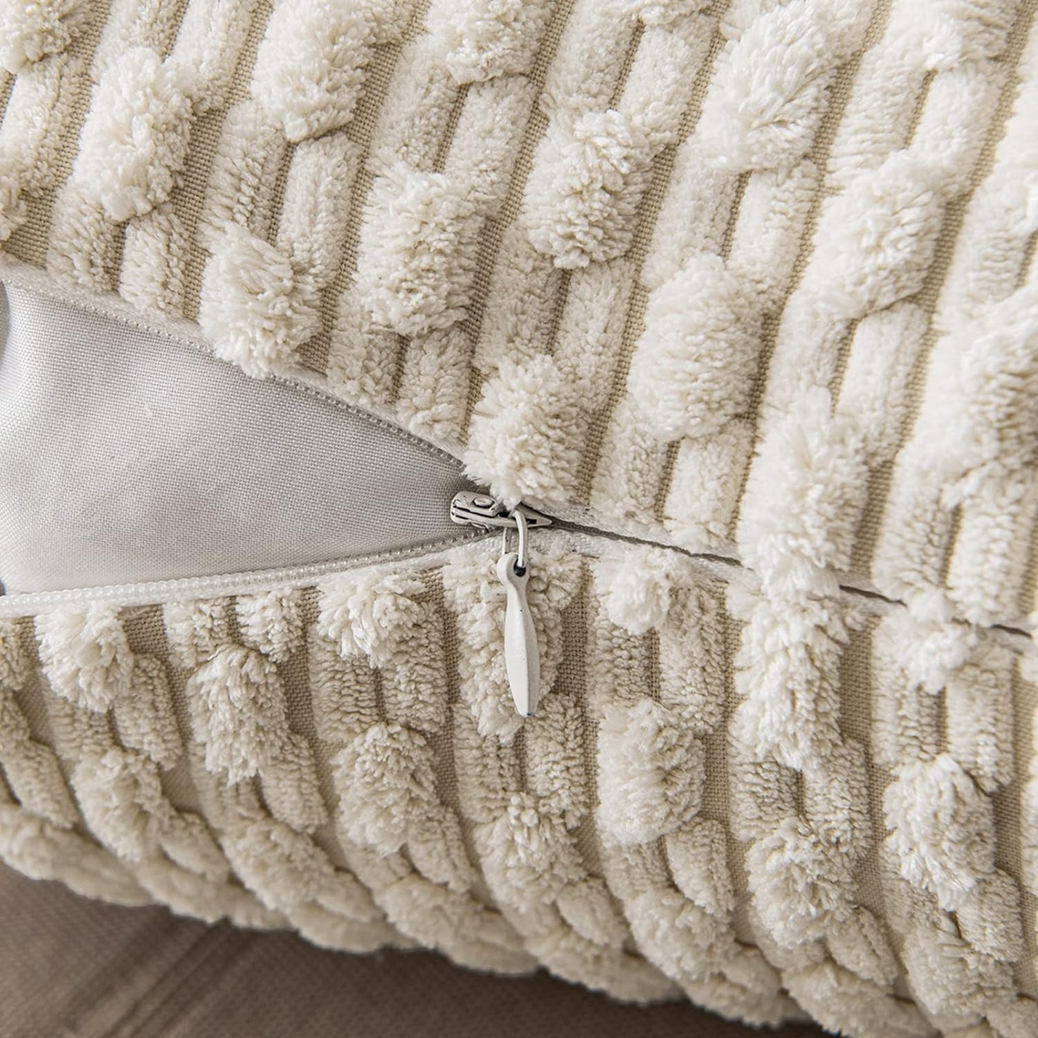 ลายโยนหมอน 18x18 นิ้ว Beige Bo - Pillow Insert 18X18 บทวิจารณ์และราคา